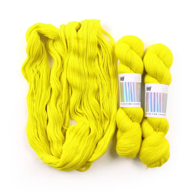 hedgehog-fibres-oh-so-fine-ufo-laine-cachemire-dentelle image 1