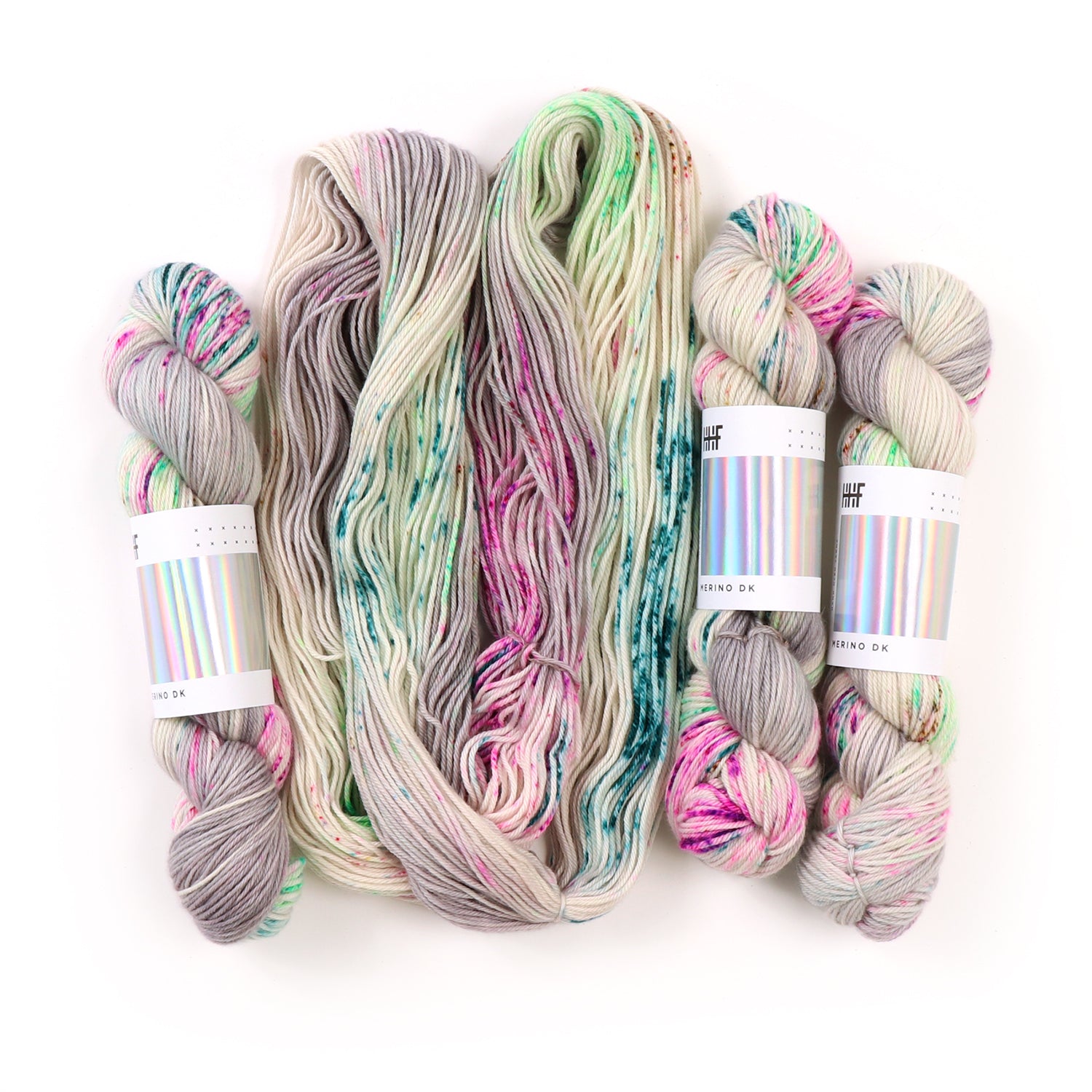 hedgehog-fibres-custom-echo-fil-tricoter-teinture-main image 2