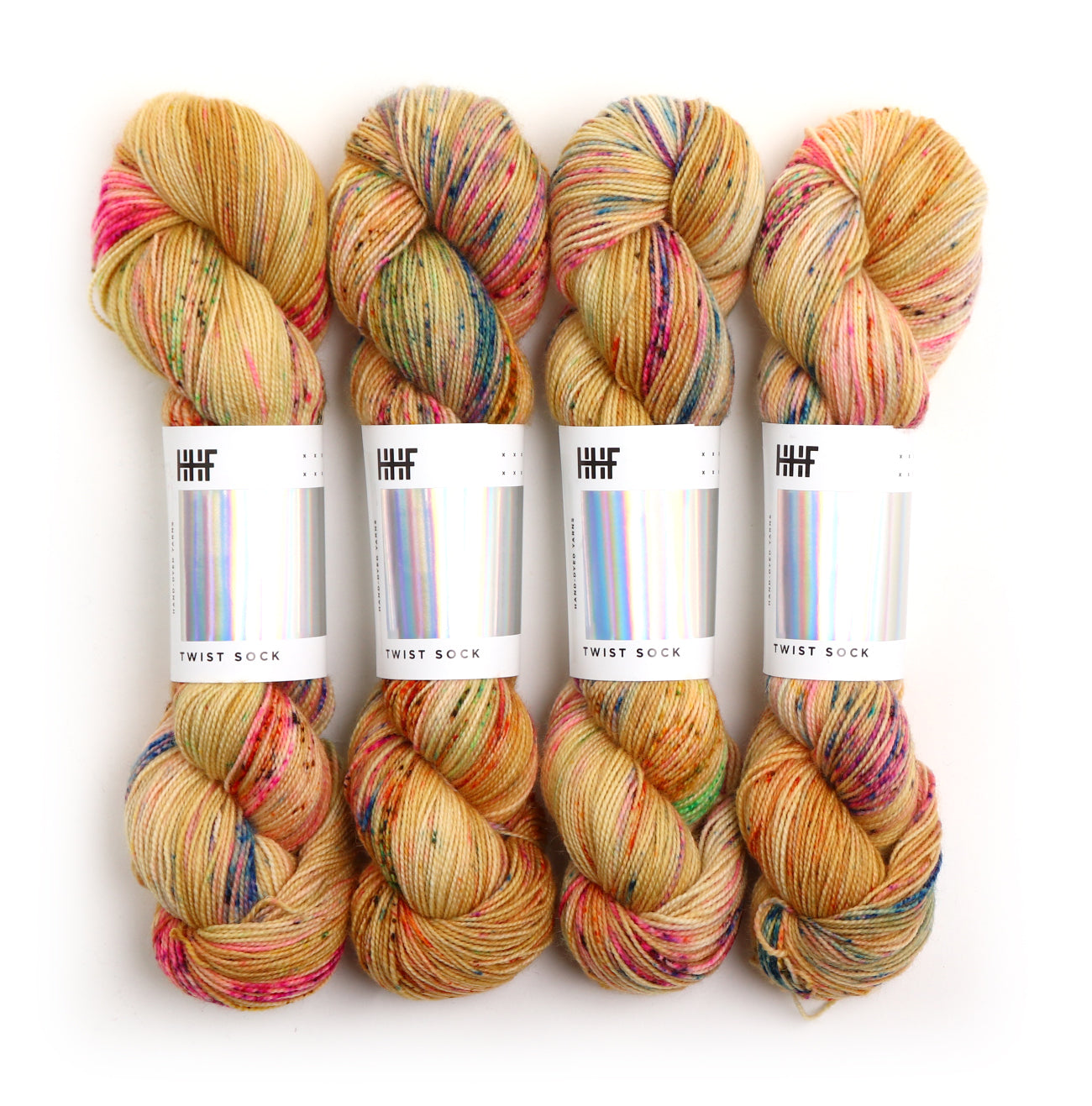 hedgehog-fibres-custom-dye-order-dijon-fil-tricoter-teint-main image 3