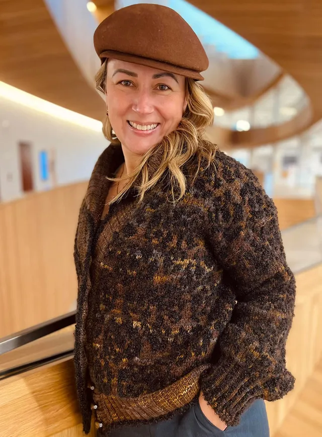 handmaiden-patterns-burly-coat-patron-tricot-manteau image 1