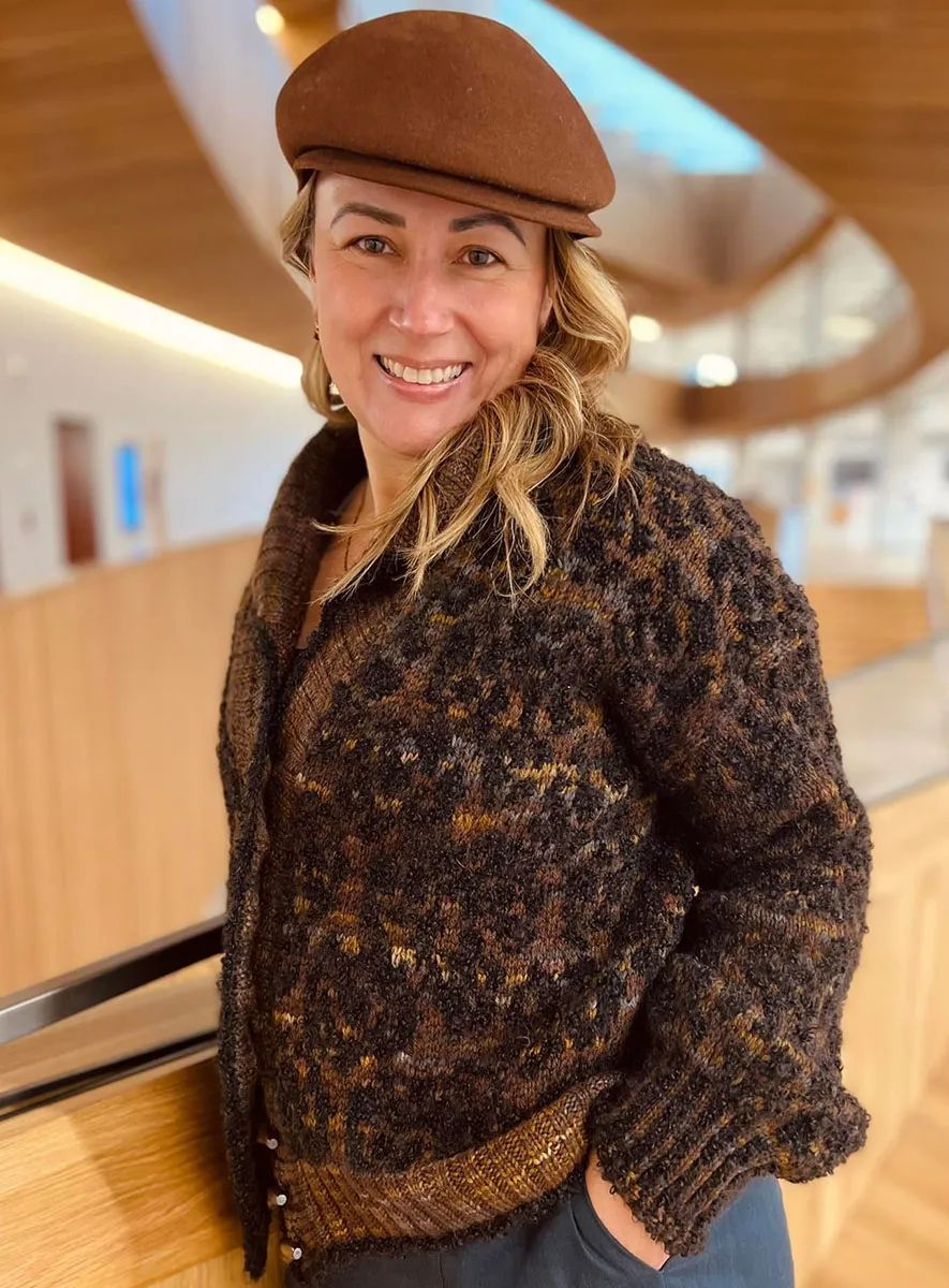 handmaiden-patterns-burly-coat-patron-tricot-manteau image 1
