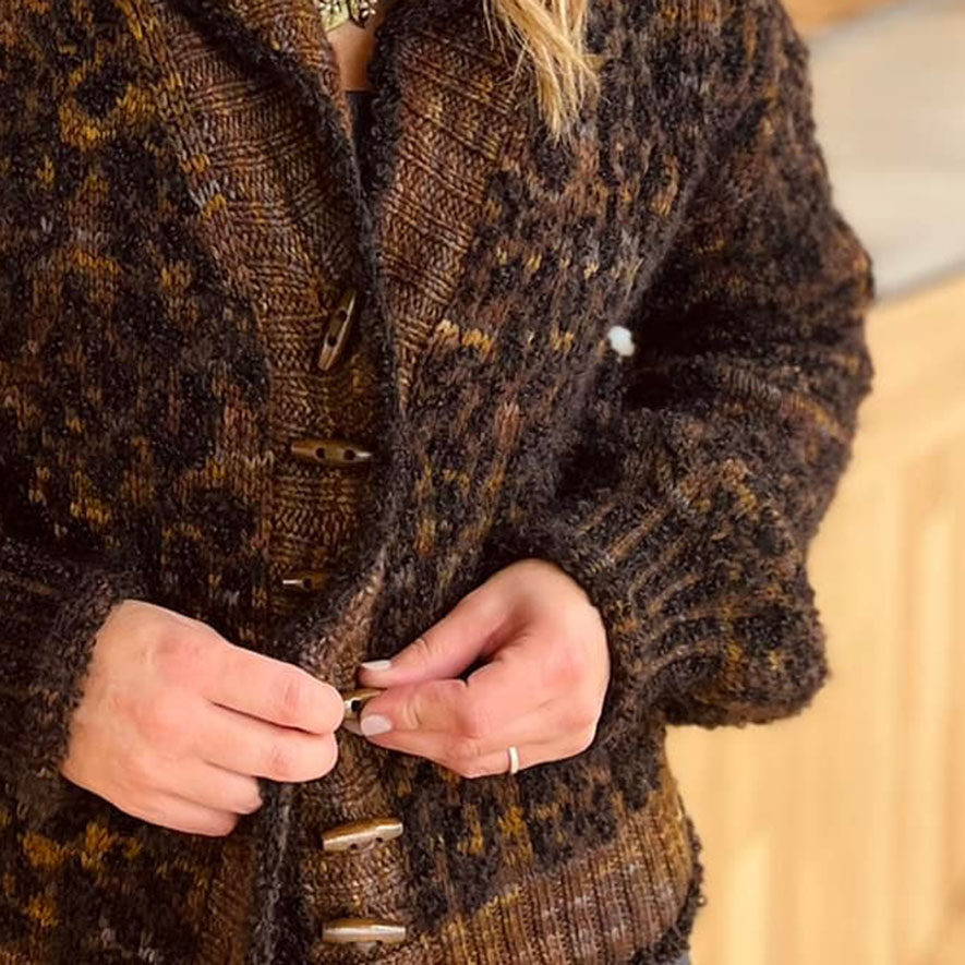 handmaiden-patterns-burly-coat-patron-tricot-manteau image 2