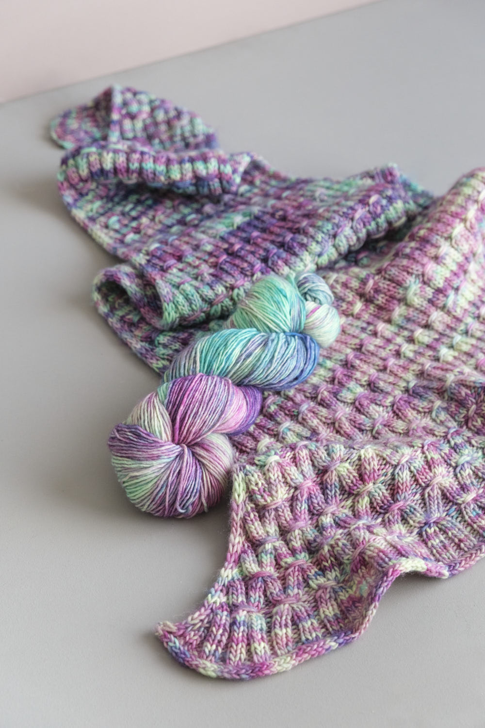 gusto-wool-ogee-shawl-patron-tricot-ch-le-triangle image 7