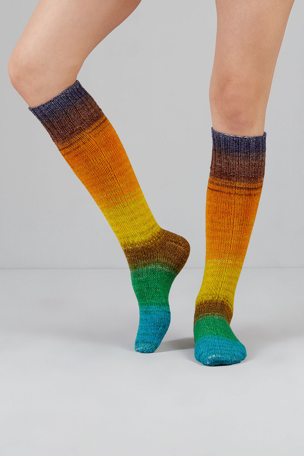 gusto-wool-echoes-1501-fil-tricoter-fingering-d-grad-100g image 3