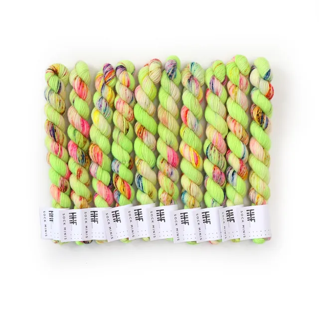 hedgehog-fibres-sock-minis-fil-spritz-20g-m-rinos-nylon image 1