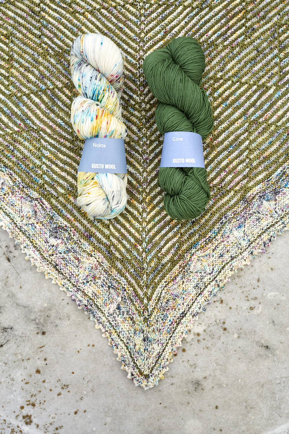 gusto-wool-rhythmic-shawl-patron-ch-le-tricot-fingering image 6