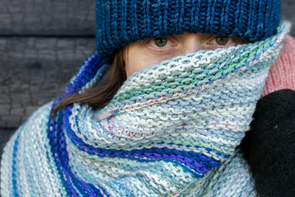 handmaiden-patterns-eden-winter-weather-wrap-patron-ch-le image 1