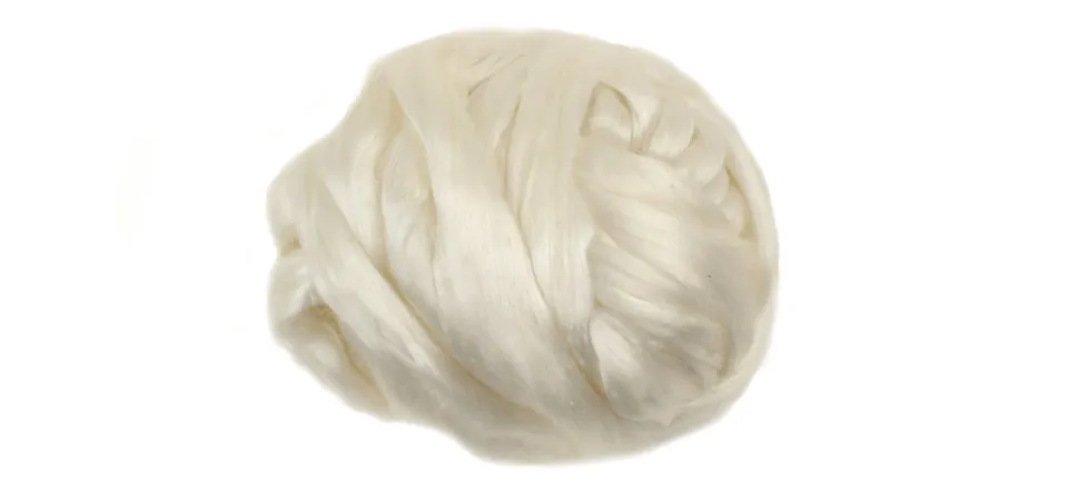 handmaiden-silk-nubs-flames-sliver-fibre-soie-25g image 1