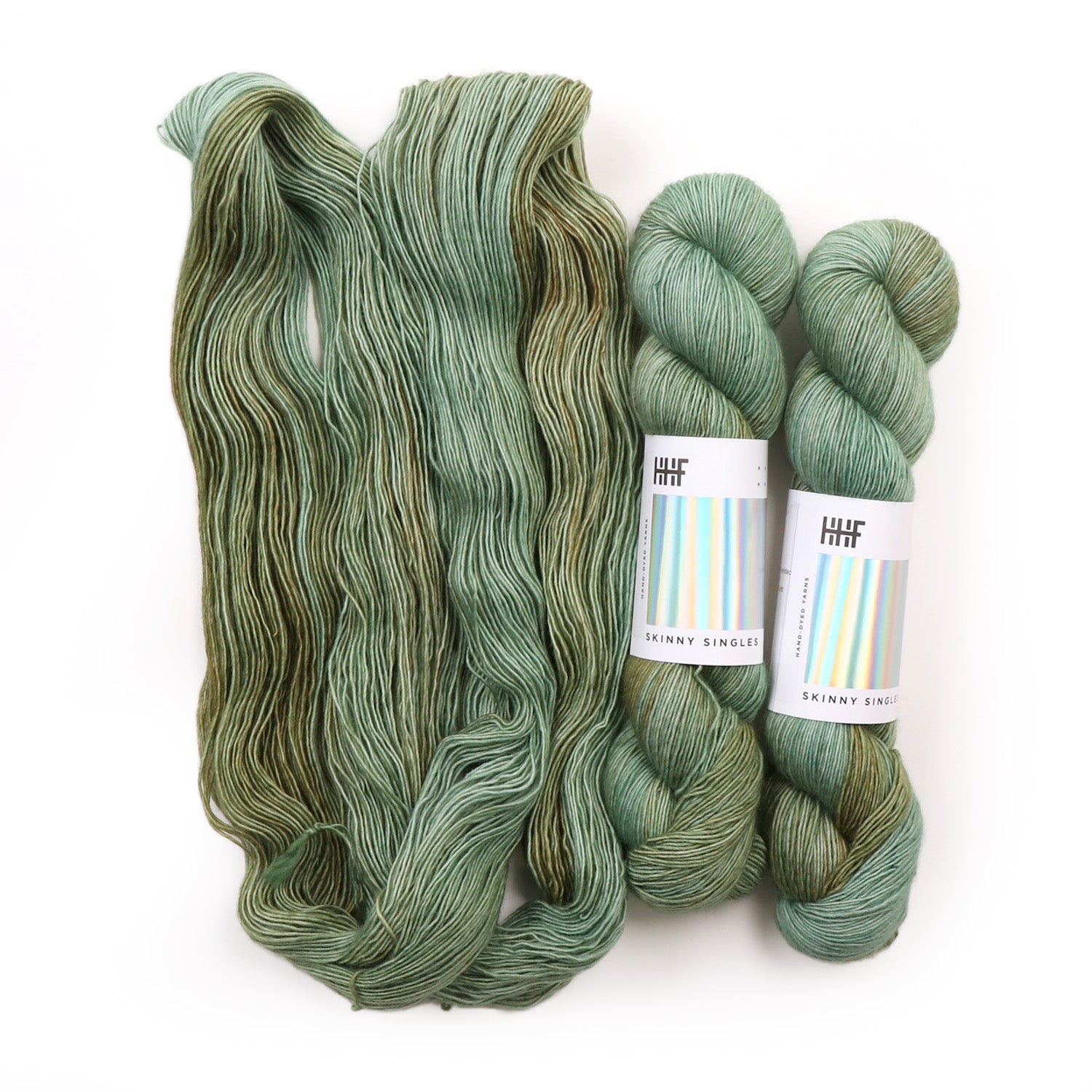 hedgehog-fibres-custom-dye-order-sage-fil-tricoter-teint-main image 2