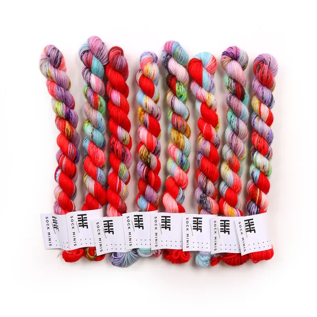 hedgehog-fibres-sock-minis-hibiscus-mini-pelote-20g-teinte-main image 1