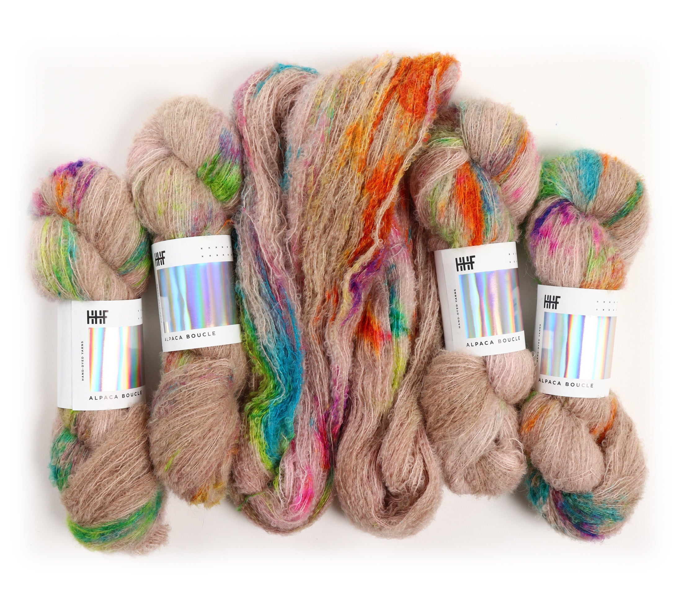 hedgehog-fibres-puffball-custom-dye-order-laine-teinte-main image 6