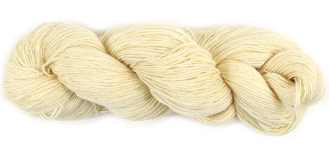 handmaiden-eden-bluenose-sock-laine-chaussettes-teint-main image 1