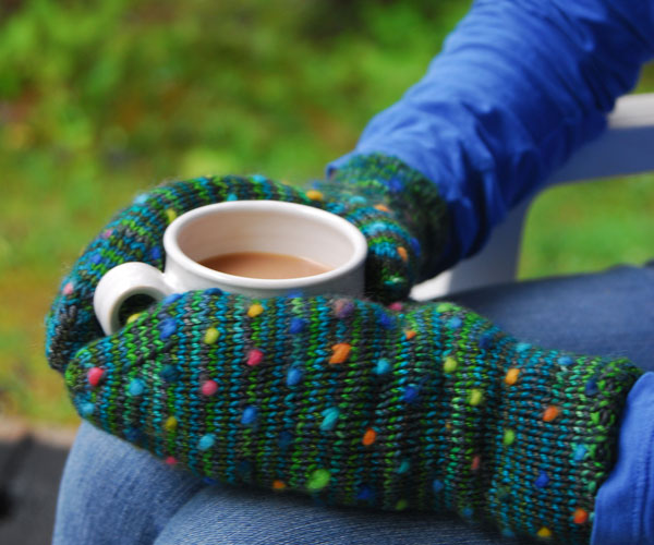 handmaiden-national-parks-thrum-bundle-kit-tricot-moufles-hiver image 2