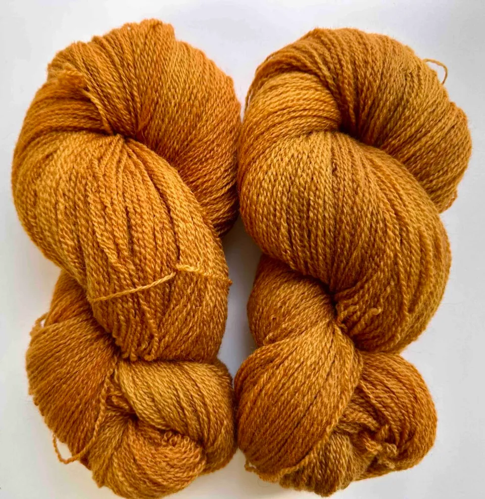 handmaiden-bfl-2-8-166948-fil-fingering-ch-le image 1
