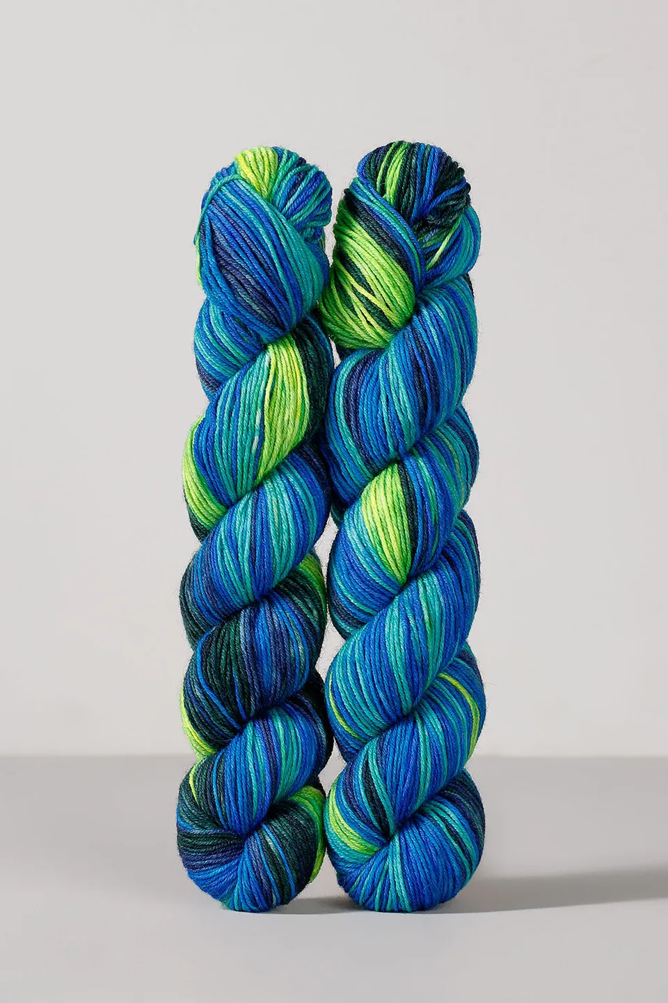 gusto-wool-echoes-fingering-1504-fil-tricoter-ombr-lot-de-5 image 1