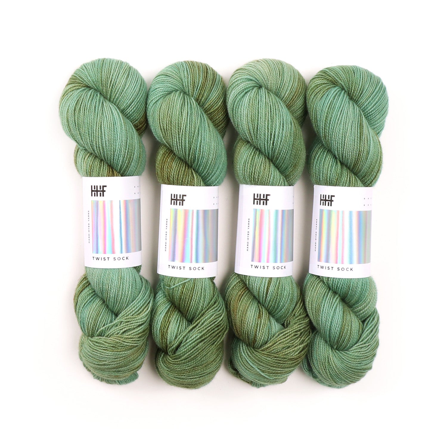 hedgehog-fibres-custom-dye-order-sage-fil-tricoter-teint-main image 6