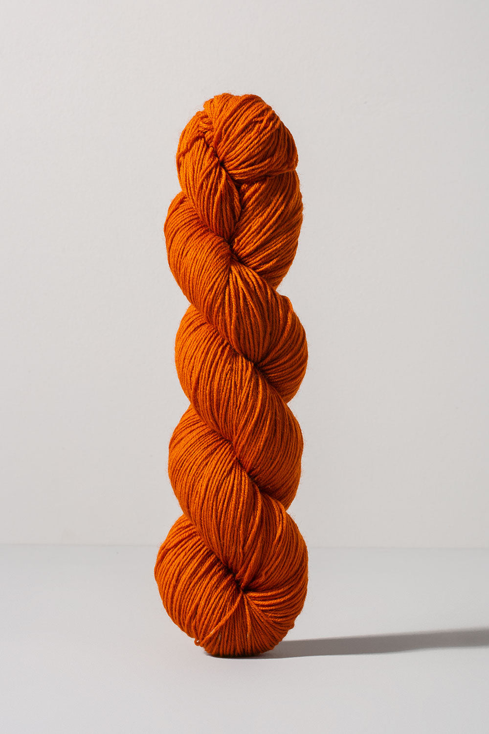 gusto-core-fingering-1027-laine-merino-unie-lot-5 image 1