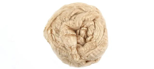 handmaiden-fibres-seacell-sliver-m-che-filer-25g-douce image 1