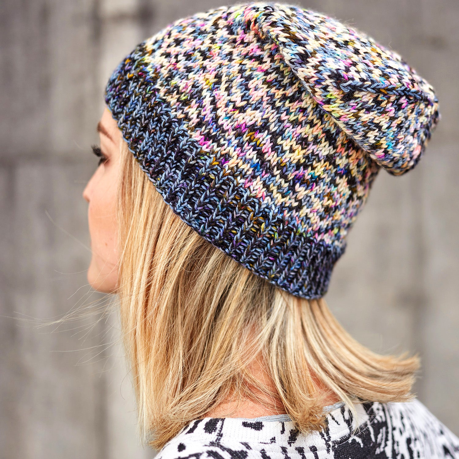 hedgehog-fibres-glitch-hat-patron-bonnet-jacquard image 2