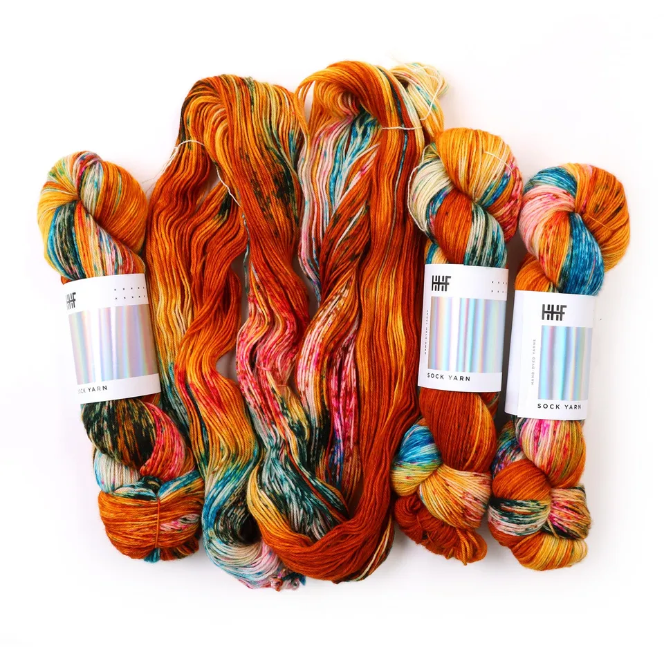 hedgehog-fibres-custom-dye-order-fil-guppy-sur-commande image 1