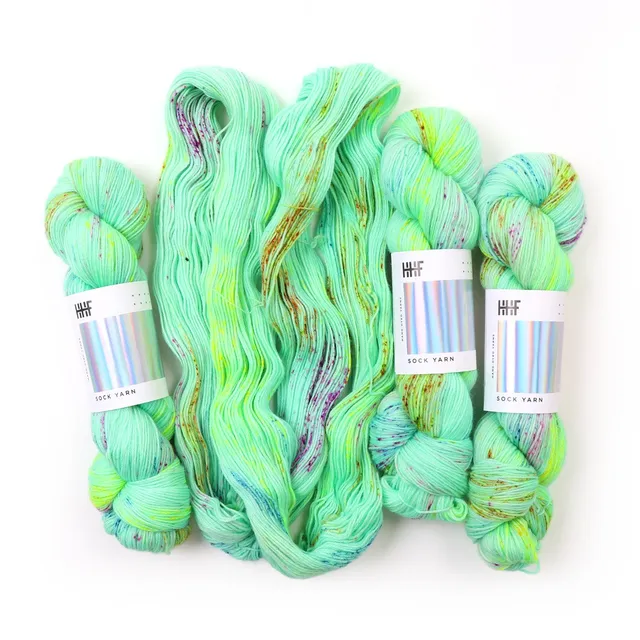 hedgehog-fibres-sock-yarn-fly-fil-m-rinos-100g-multicolore image 1