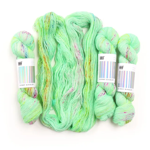 hedgehog-fibres-skinny-singles-fly-fil-fingering-100g-m-rinos image 1