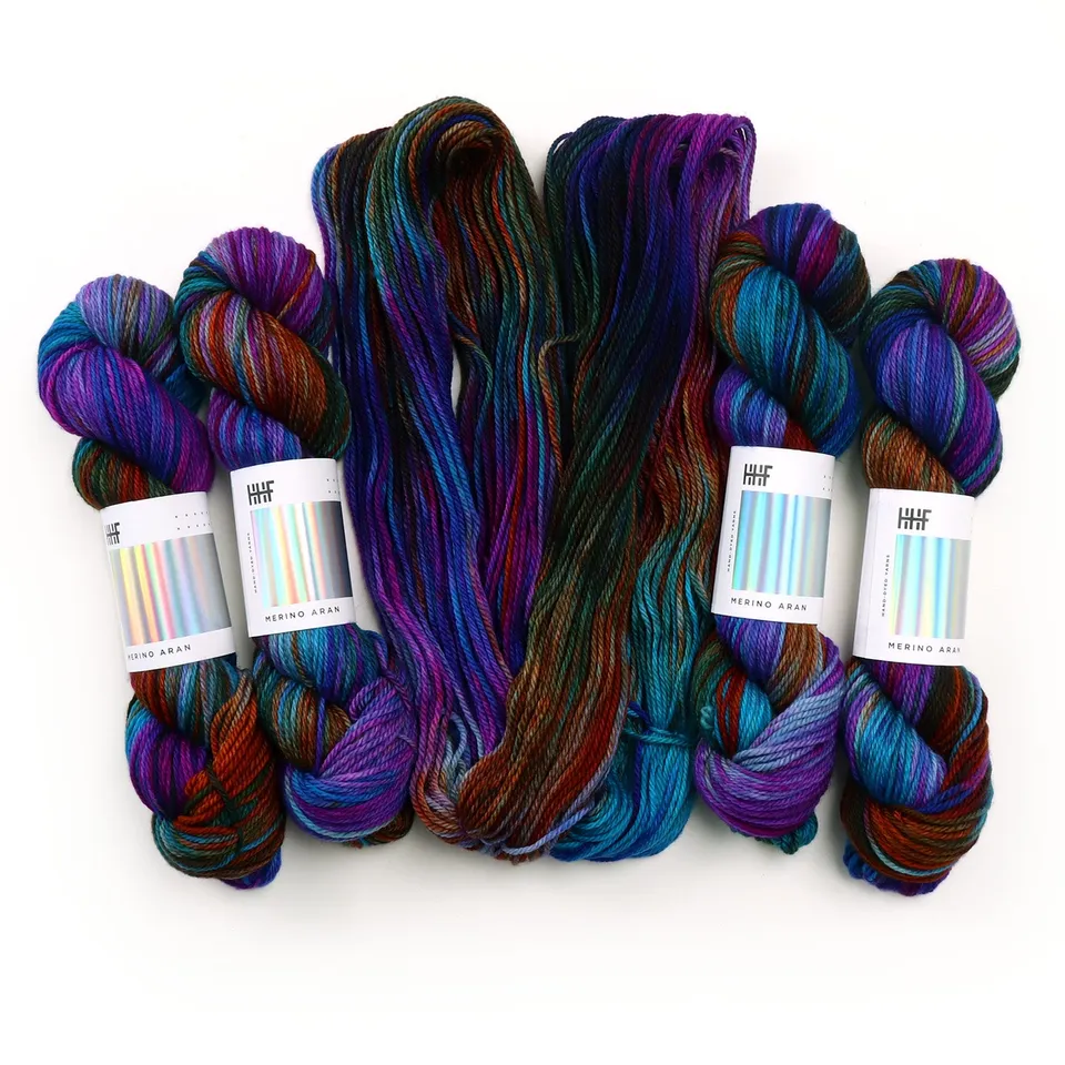 hedgehog-fibres-merino-aran-fil-dragonfly-100g-superwash image 1