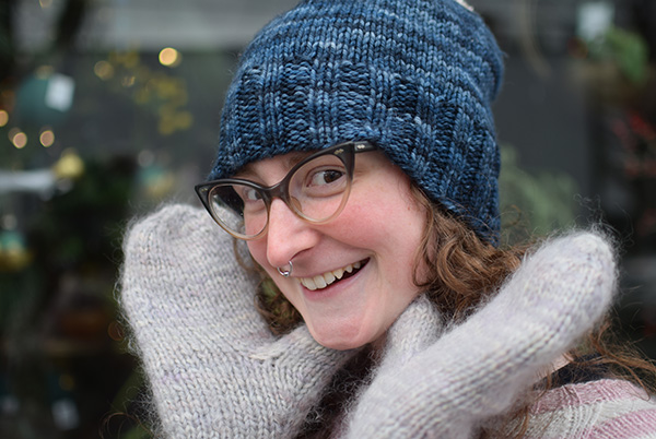 handmaiden-birchcroft-hat-patron-bonnet image 2