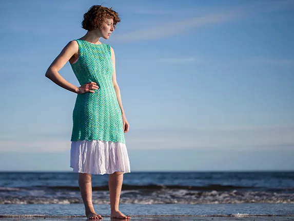 handmaiden-patterns-sea-vines-dress-patron-robe-dentelle-ajour-e image 1