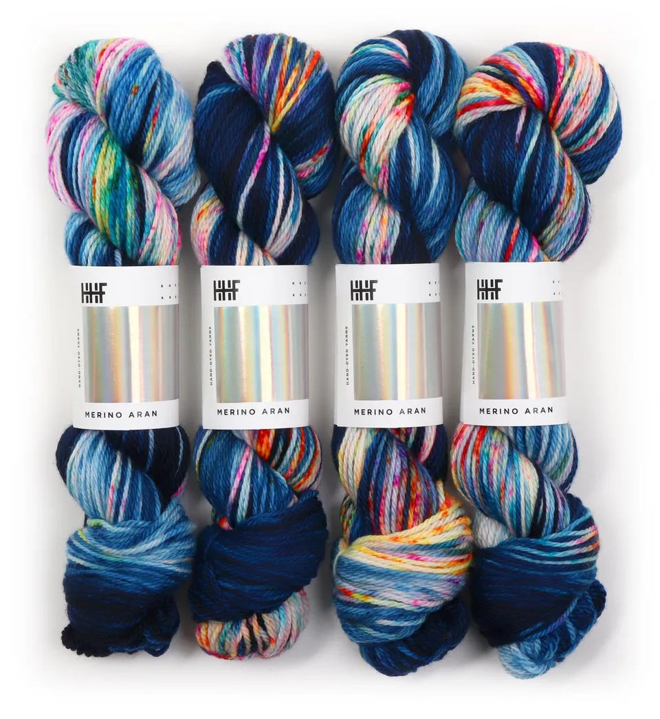 hedgehog-fibres-merino-aran-fil-firefly-100g-m-rinos image 1