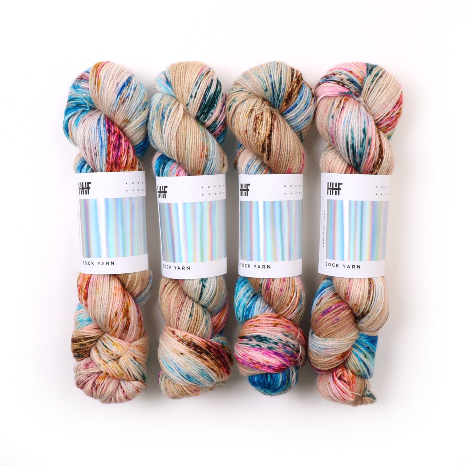 hedgehog-fibres-sock-yarn-d-j-vu-laine-chaussettes-100g image 2