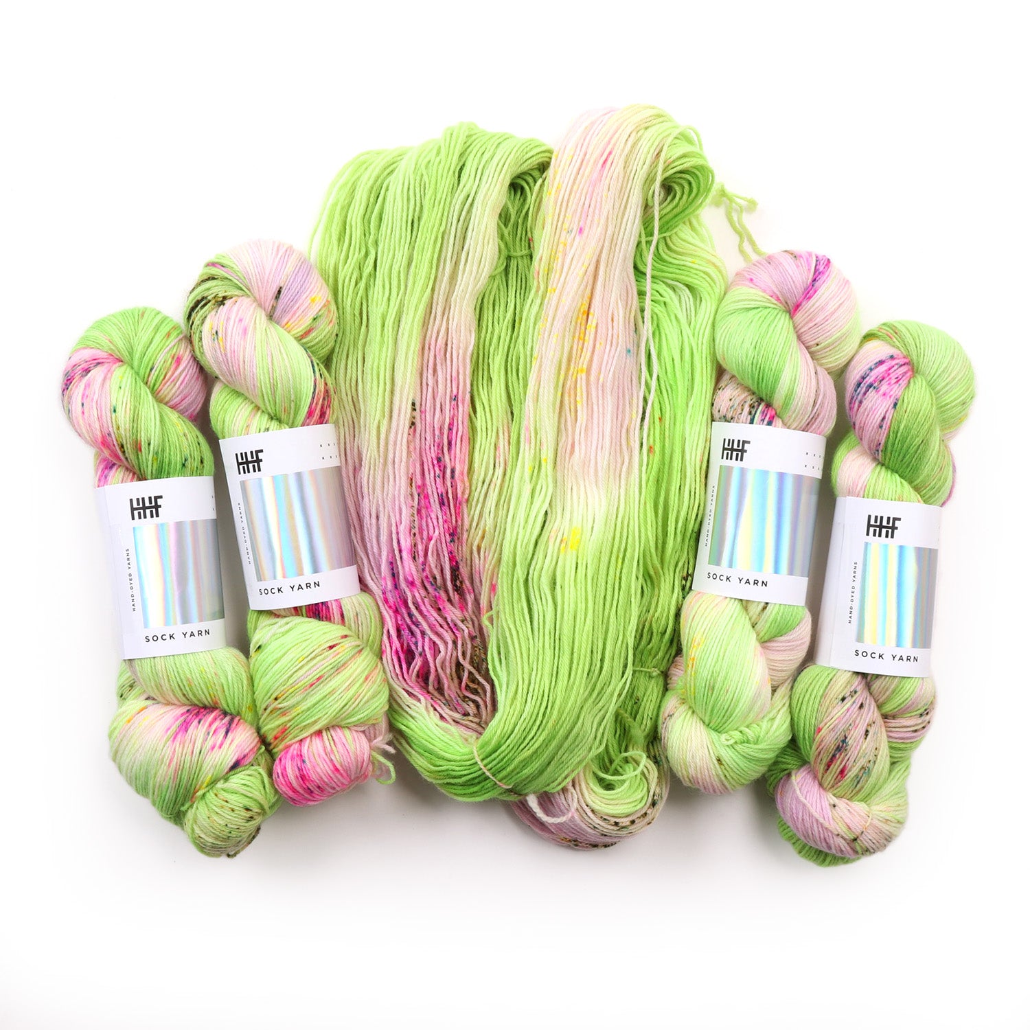 hedgehog-fibres-custom-dye-crocus-fil-tricoter-teint-main image 1