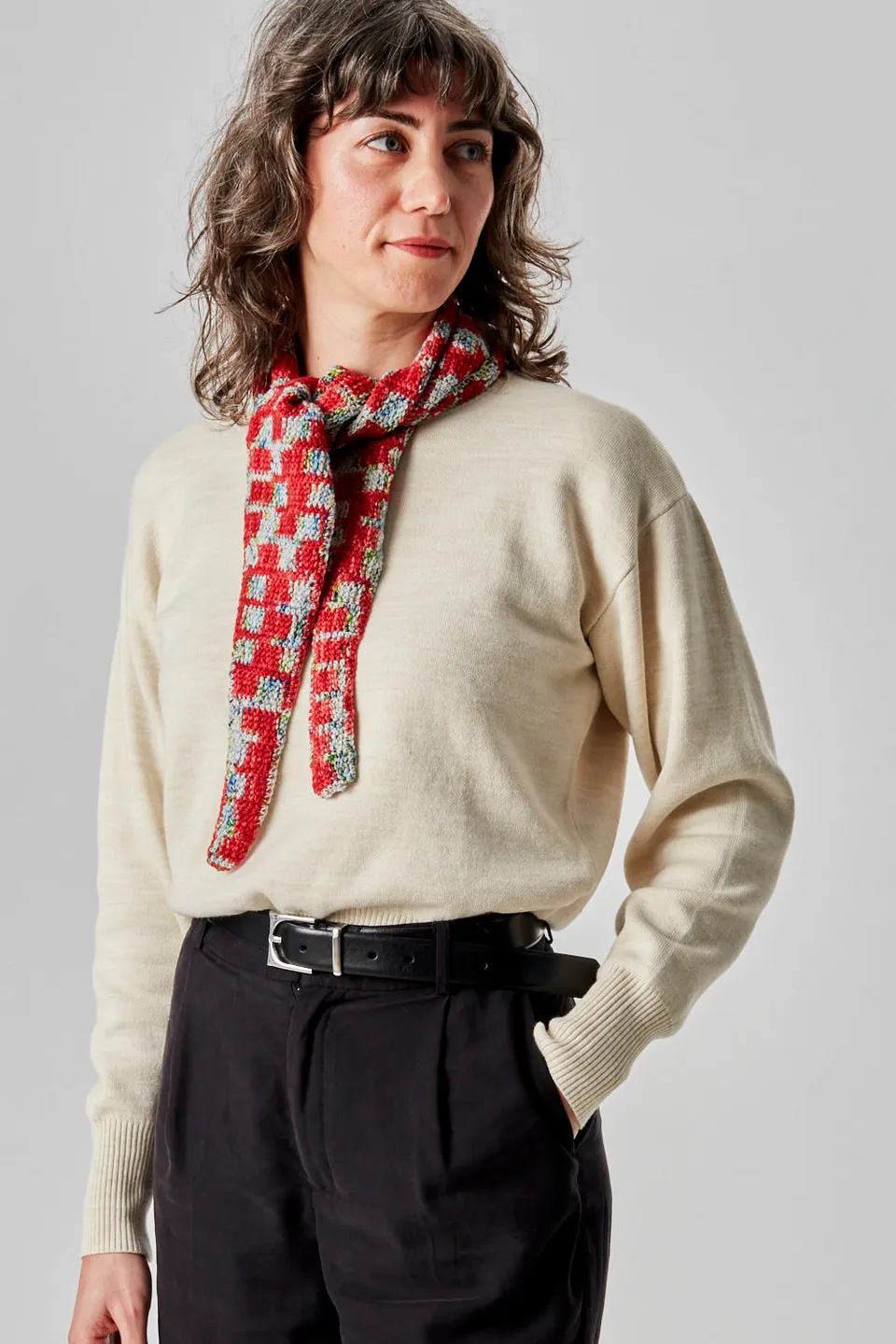 gusto-wool-hayree-patron-cou-crochet-carmen image 1