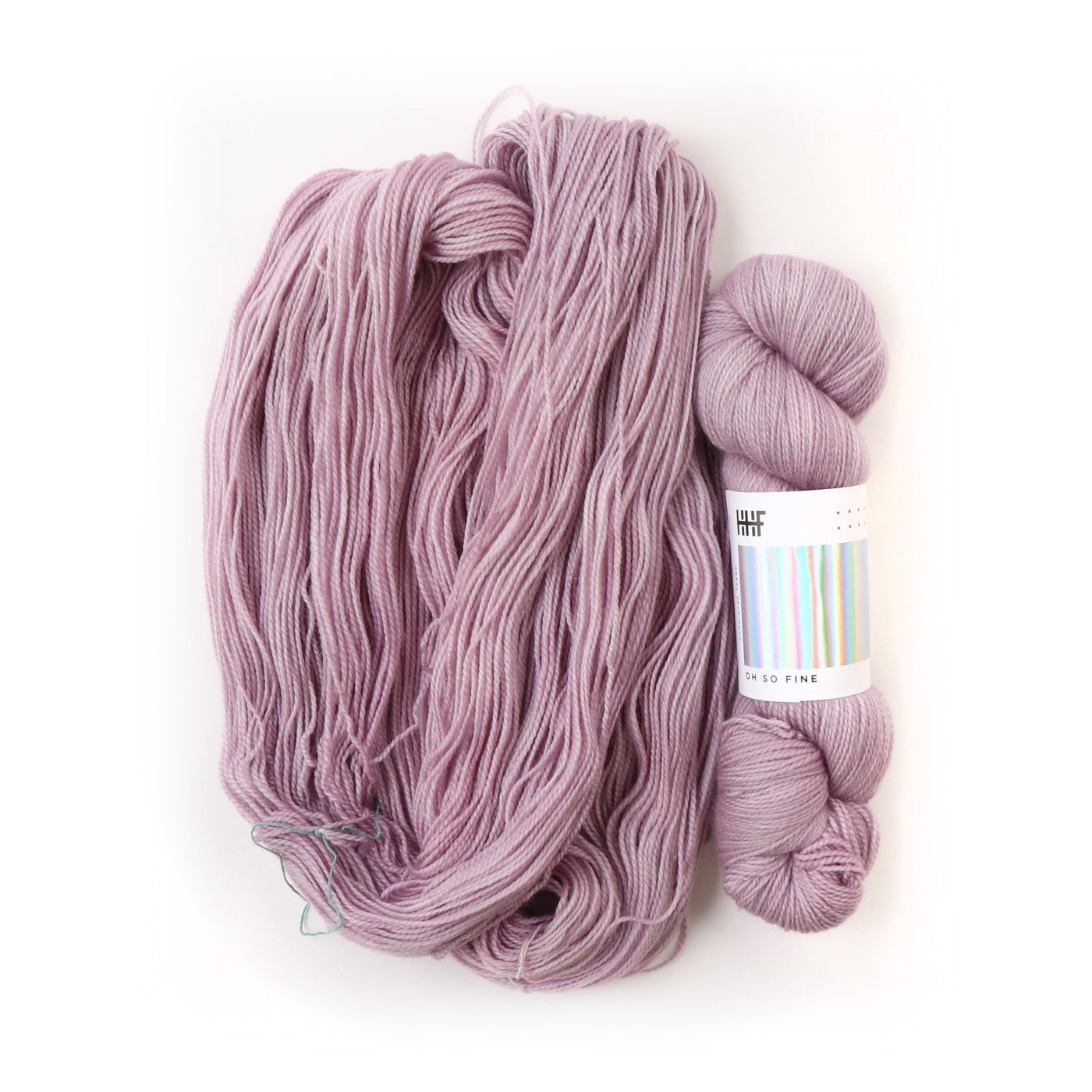 hedgehog-fibres-custom-ghost-merino-dk-laine-teinte-main image 4
