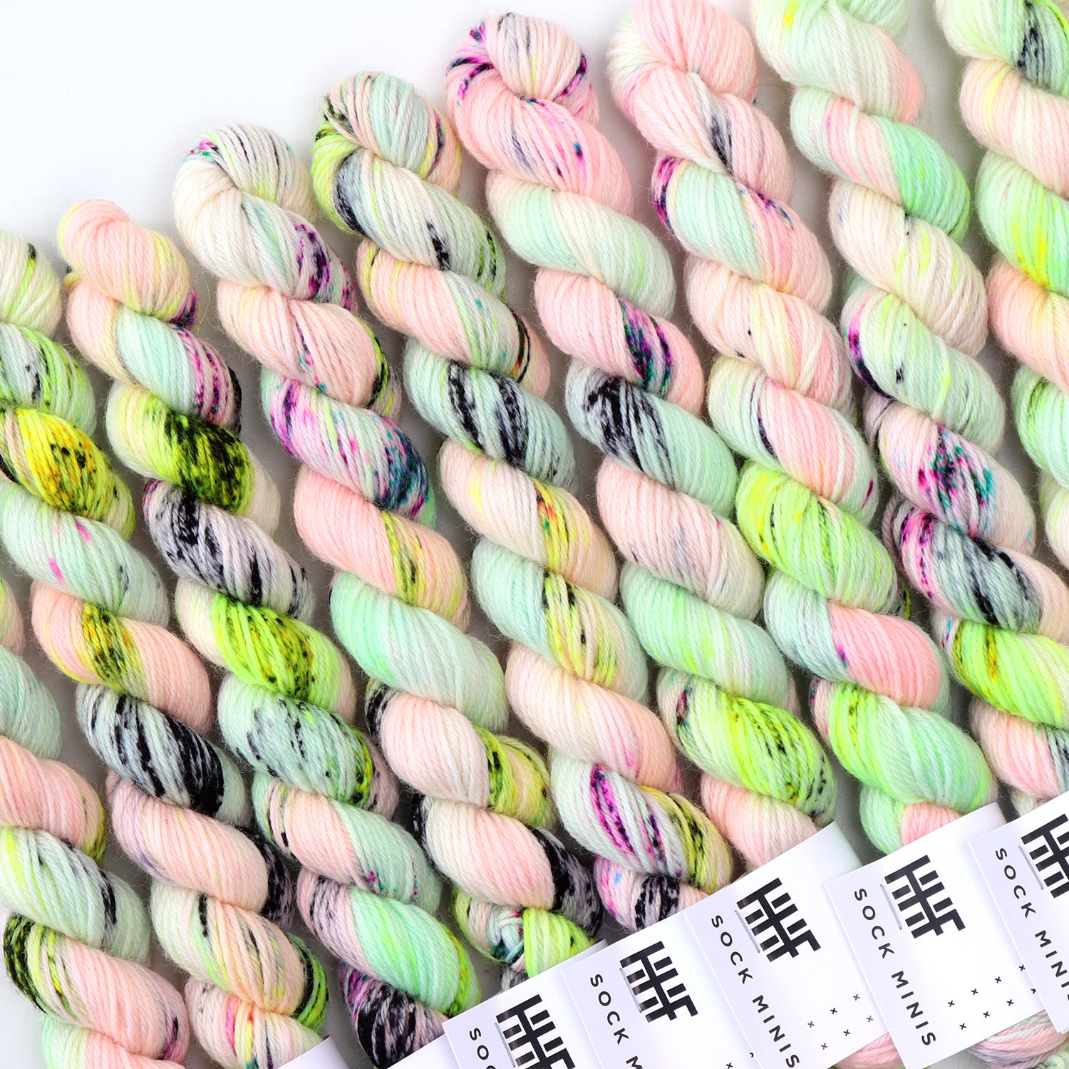 hedgehog-fibres-sock-minis-chrysalis-laine-chaussettes-20g image 2