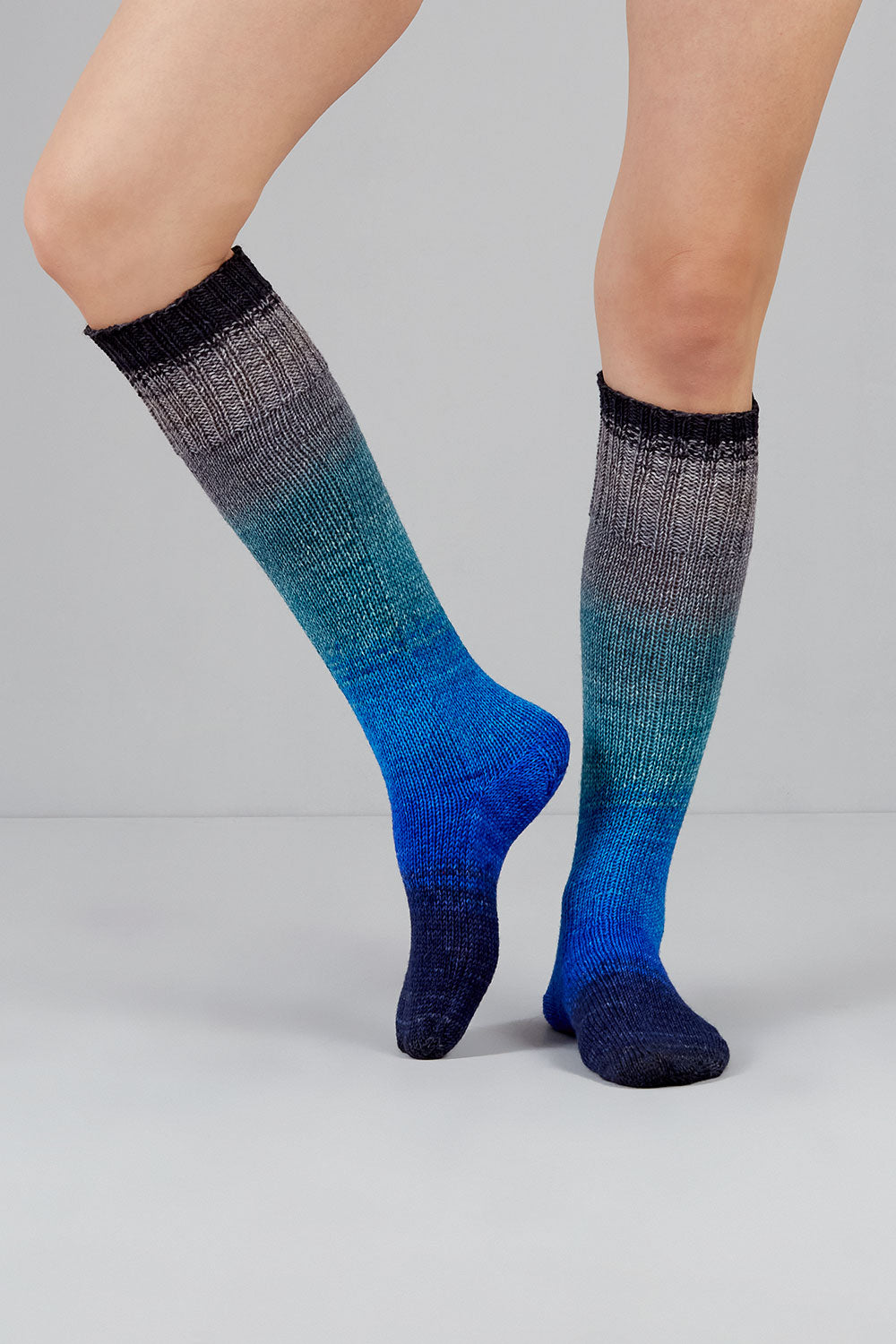 gusto-wool-echoes-fingering-1508-fil-tricoter-ombr-lot-de-5 image 2