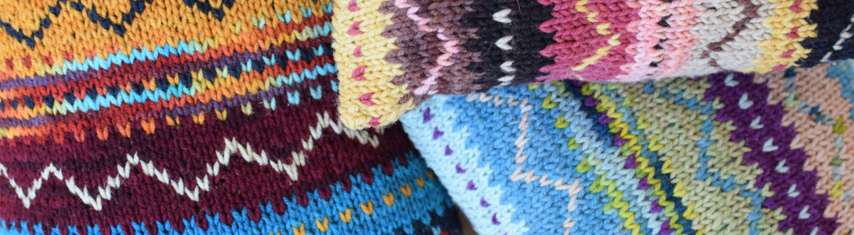 handmaiden-patterns-wonder-woolen-pillow-patron-coussin image 6