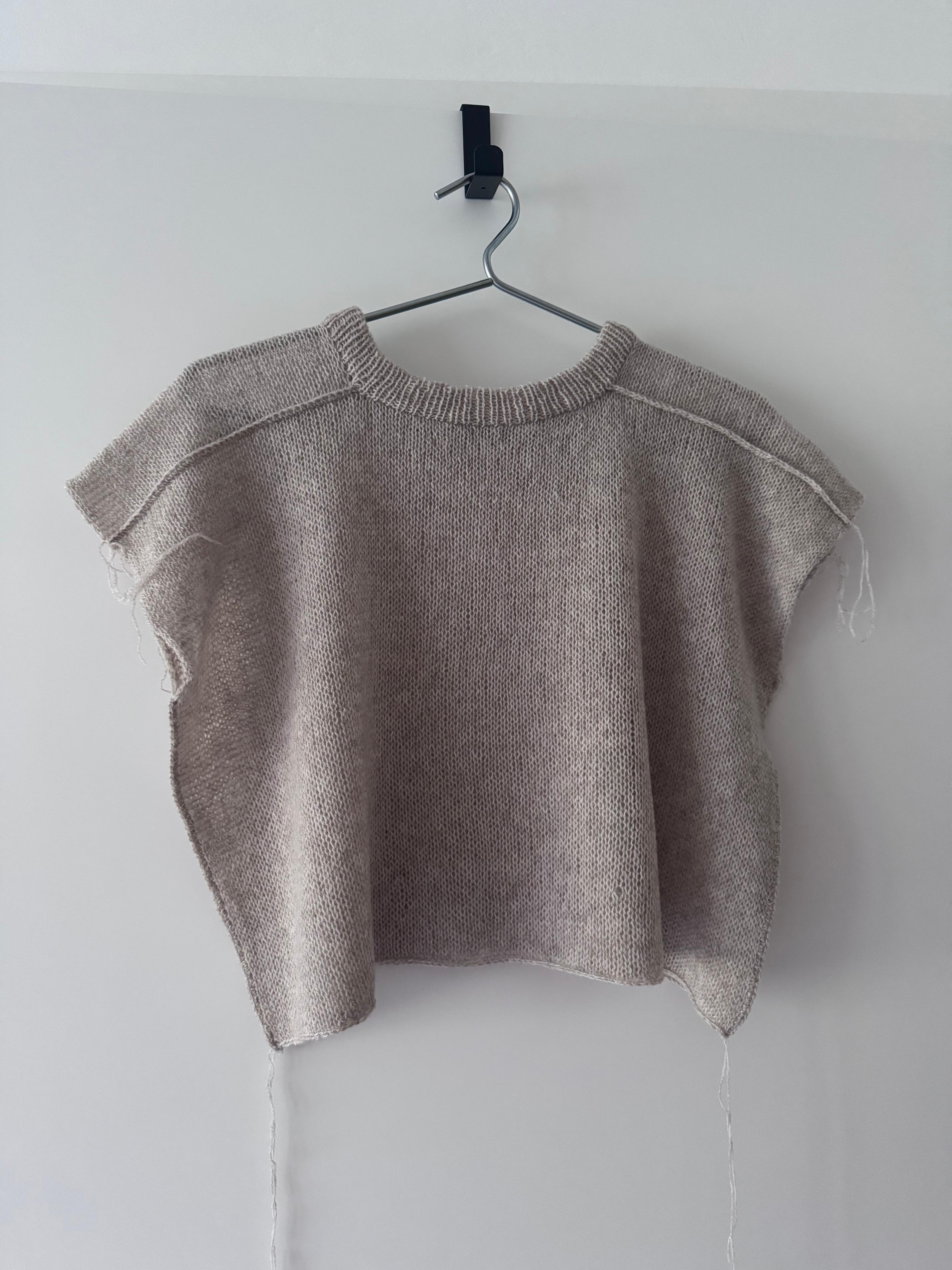 ito-patterns-fez-sweater-patron-pull image 5